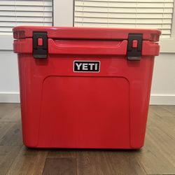 Yeti 60 Roadie Wheel Cooler