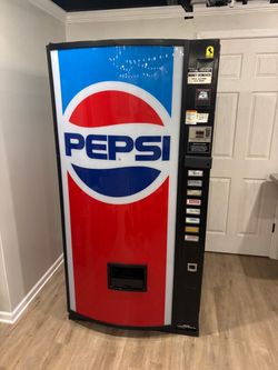 Dixie-Narco Pepsi Vending Machine