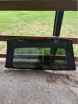 00-06 Tahoe rear glad