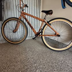 LIKE NEW.  SE BIKES.   BIG RIPPER.   BIG WOODY 29