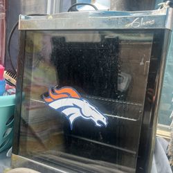 Mini Fridge 