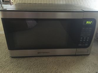 FREE NON OPERATING microwave