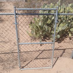 Gate
