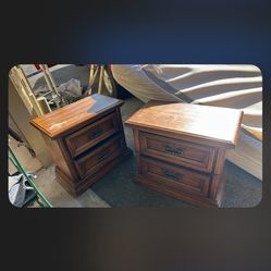 2 End Tables With Drawer