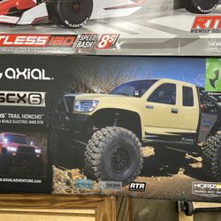 Axial SCX6 Trail Honcho 1/6 Scale Rock Crawler 