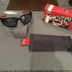 Oakley Sunglasses 