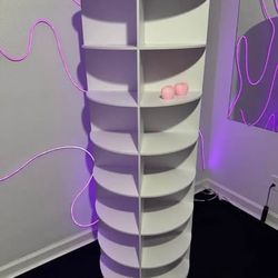 7 tier round shoe and bag organizer (new in the box)