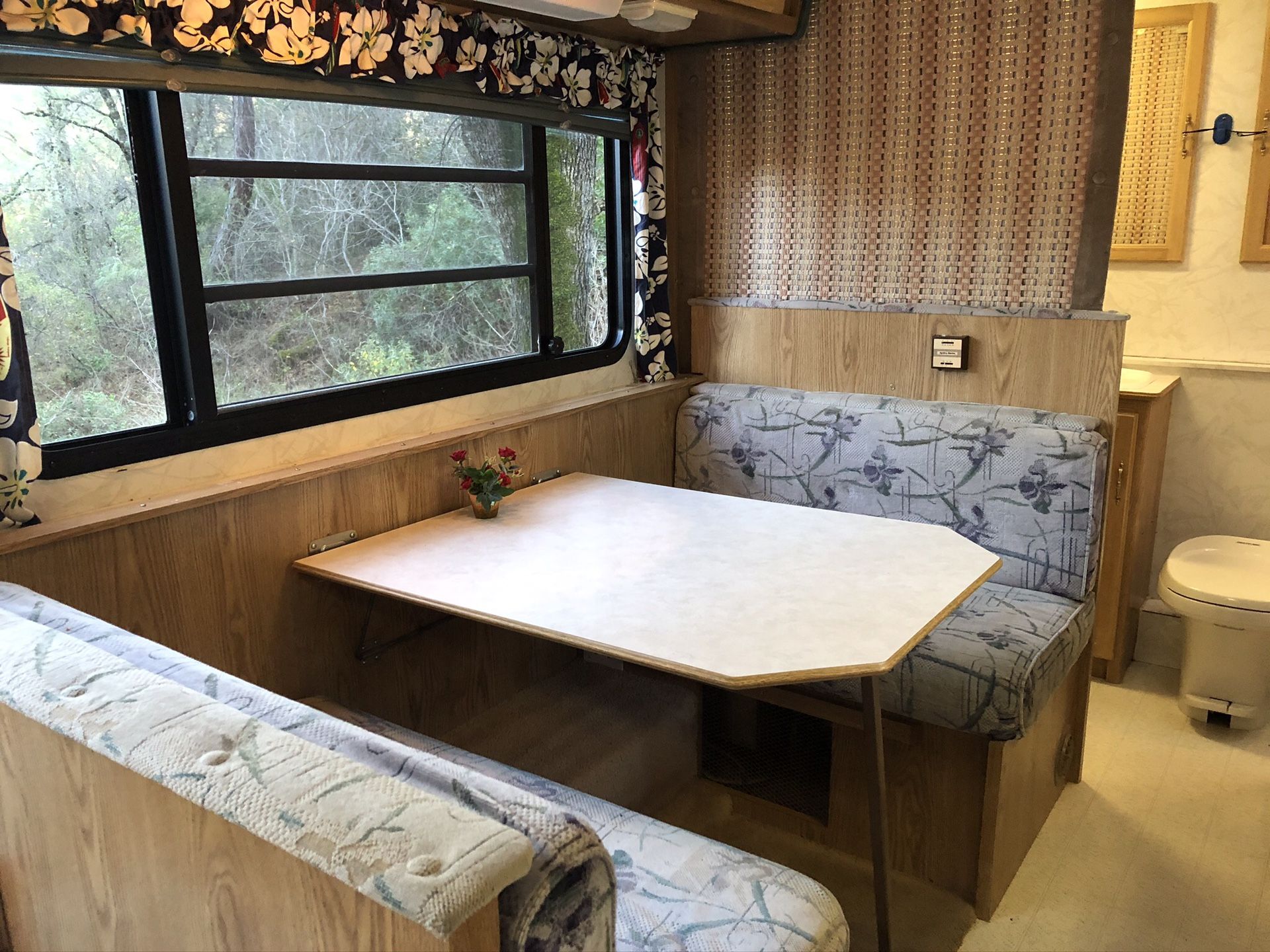 1997 HILOW “HILO” 24 travel trailer/camper for sale for Sale in Rancho Cordova, CA OfferUp