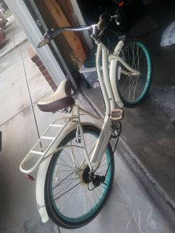 Schwinn Fairhaven Cruiser