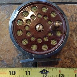 Vintage Noris Shakespeare No. 2110 Fly Fishing Reel