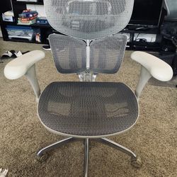 High Quality Ergonomic High Back Office Chair Comfortable for Full Day Use, Office Desk Computer Mesh Chair 