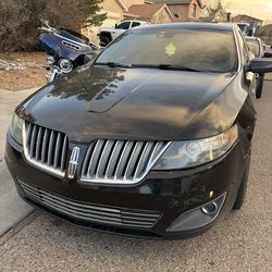 2011 Lincoln MKS