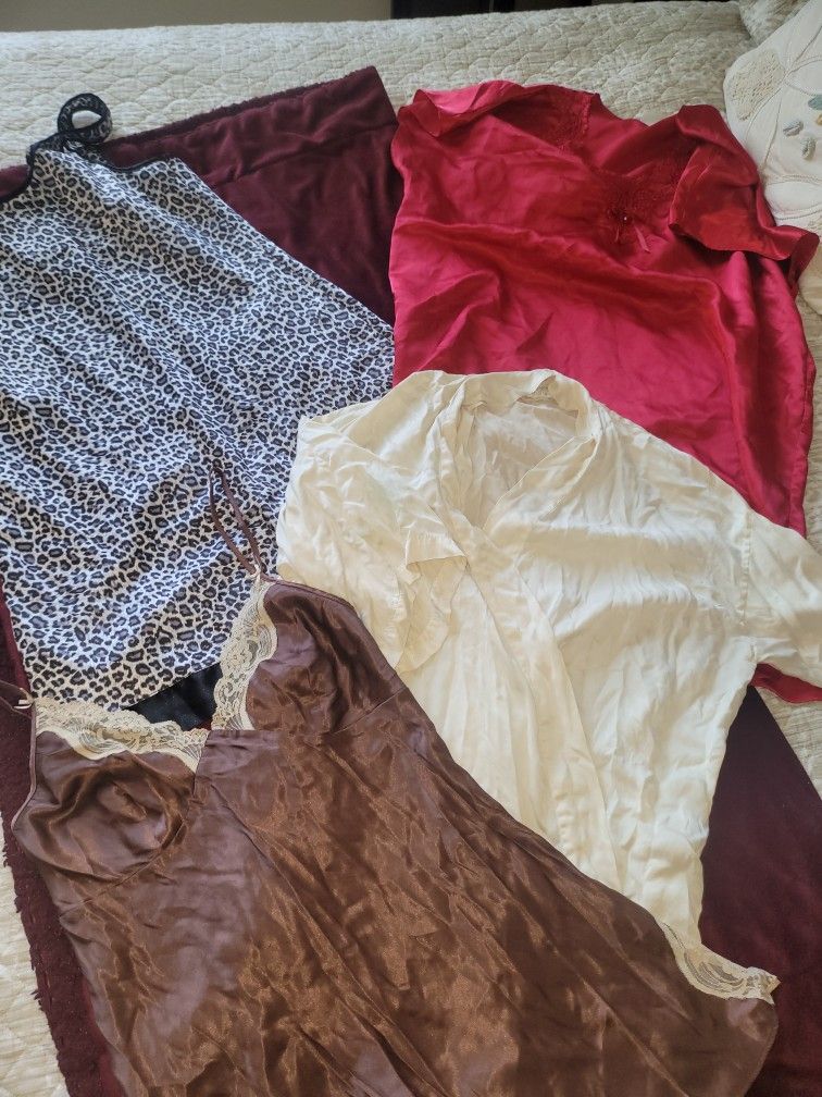 4 piece night gown bundle