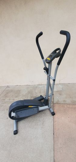 Weslo Eliptical Momentum610