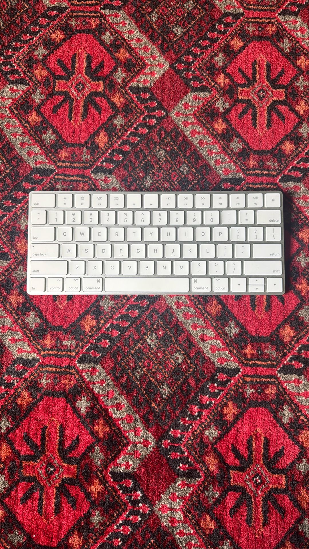 Apple Keyboard