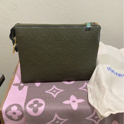 Louis Vuitton Hand Bag