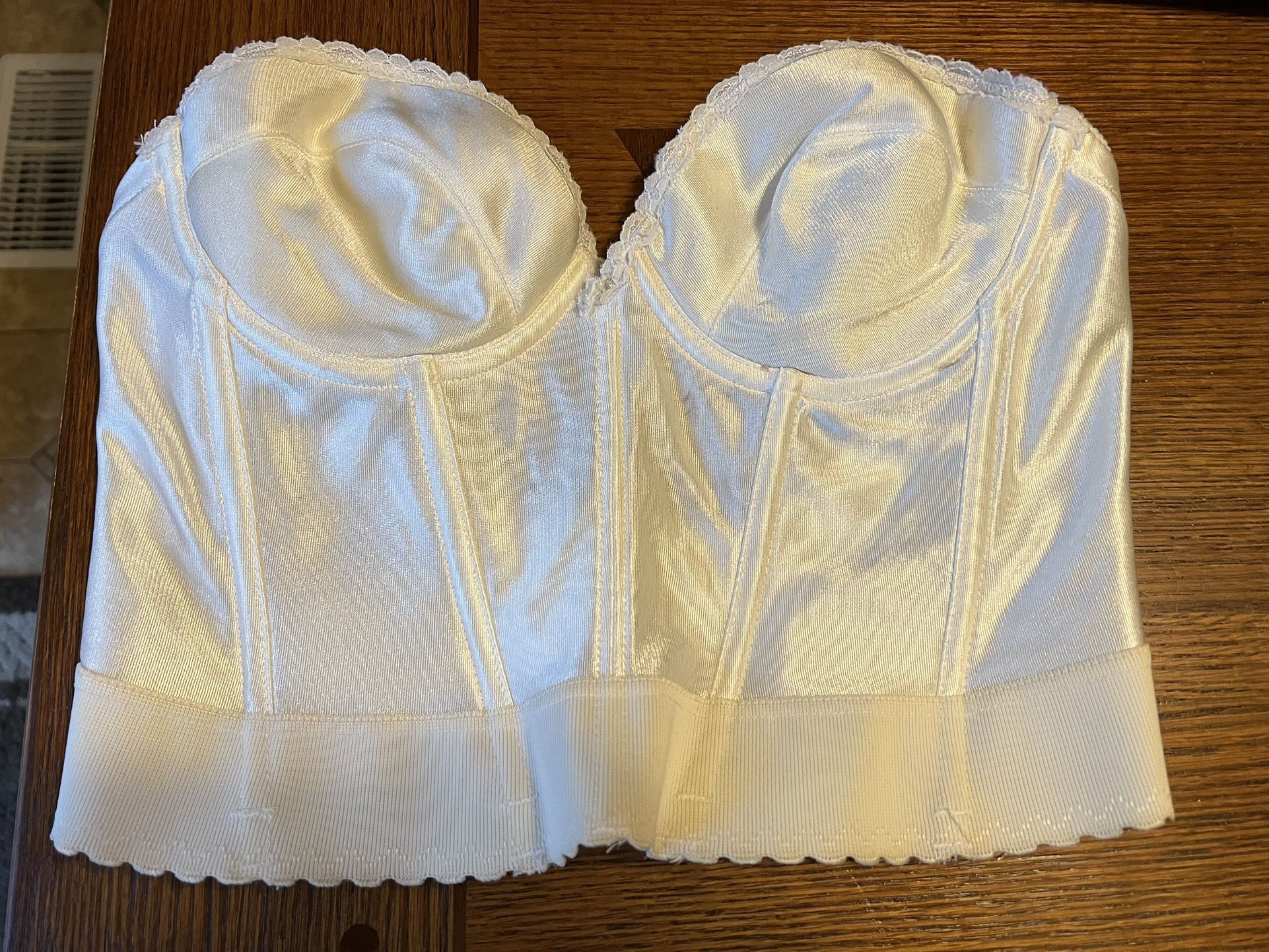 Women’s Strapless Bra Size 36 B