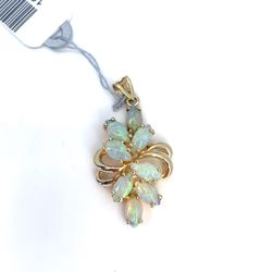 14Kt Yellow Gold Opal Swirls Pendant 2.70g 192818/13