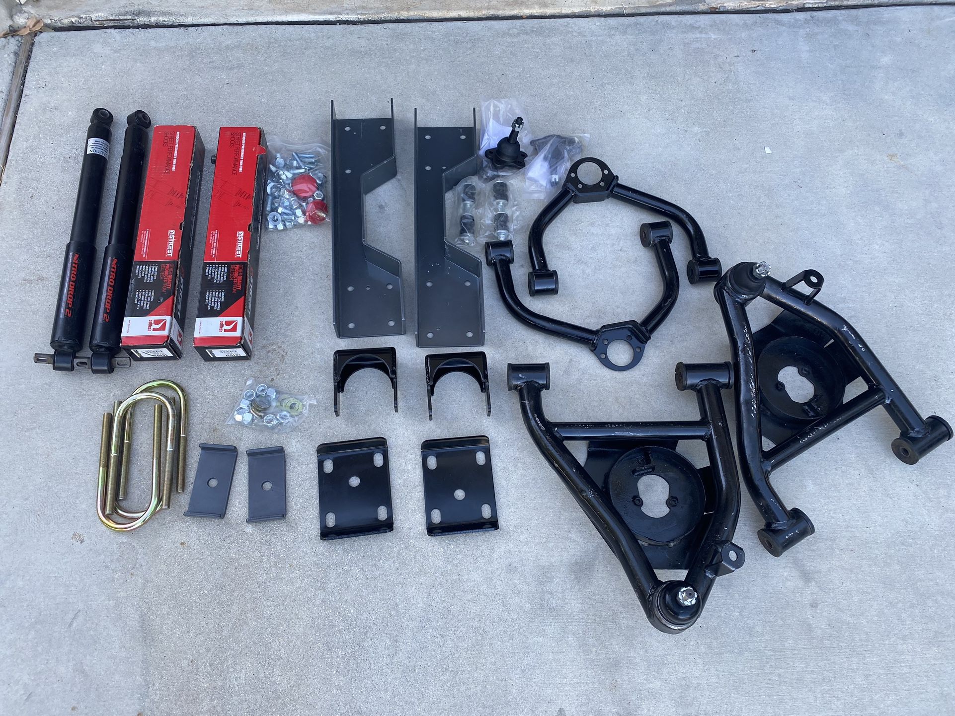 Lowering Kit IHC 3/6 Drop Chevy 88-98