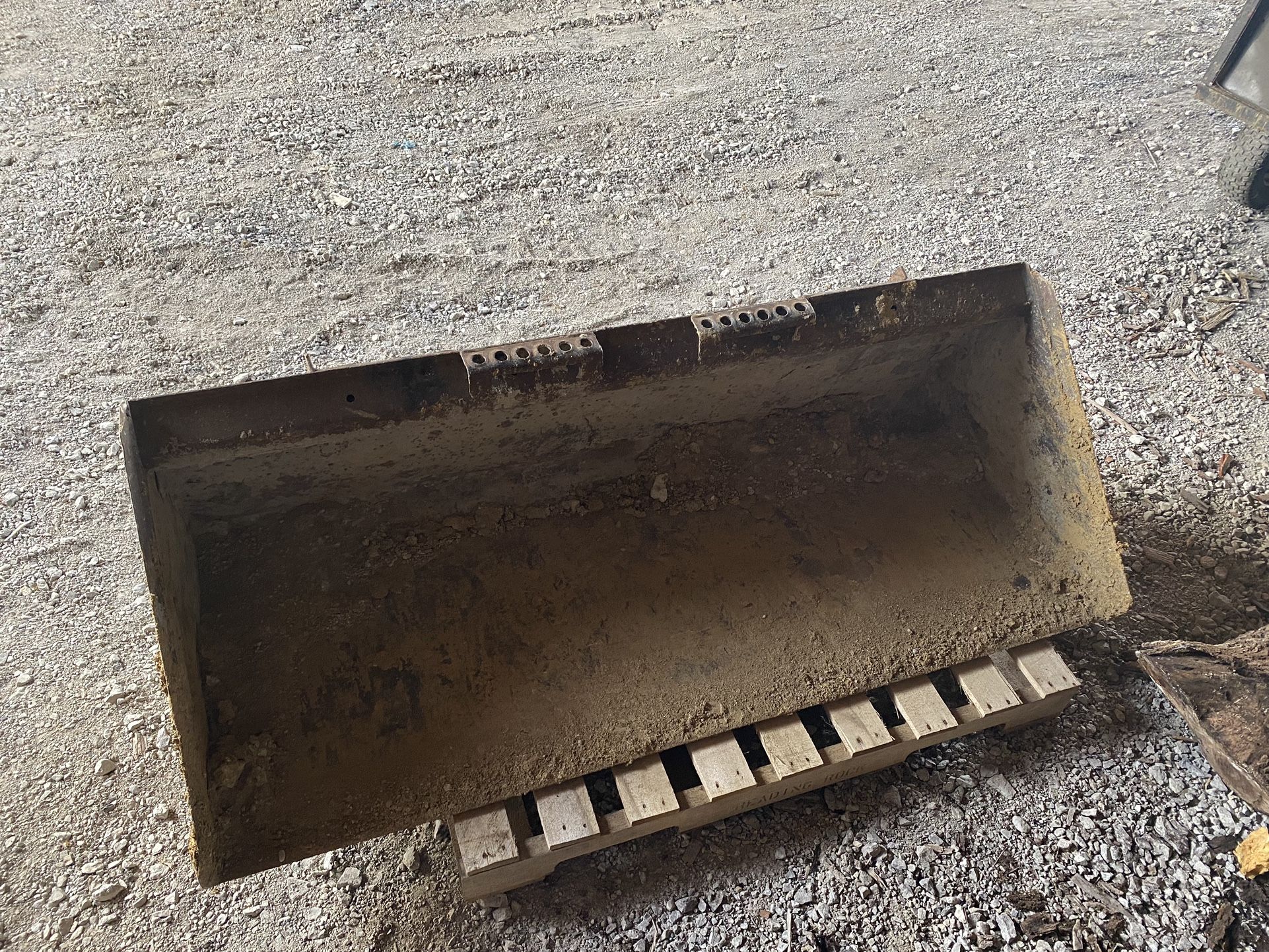 Bobcat/skid steer Bucket