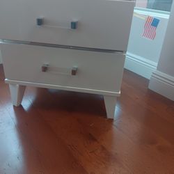 *4th Of July Now!!!*---Mature Colby Platform Queen/King Bedroom Sets---From $899!!!---Delivery And Financing🫶