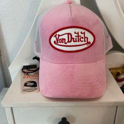 Von Dutch Velvet Trucker