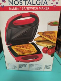Nostalgia MyMini Sandwich Maker