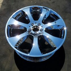 Set of New 20" Mercedes GLK350 OE chrome wheels with New Pirelli Scorpion tires