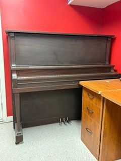Antique/Vintage Willard Chicago Cabinet Grand Upright Piano