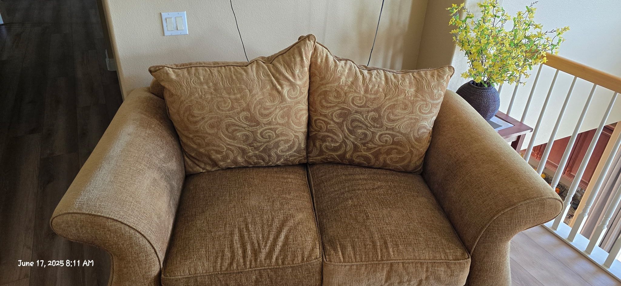 2 Couch Set