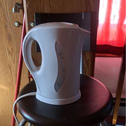 Electric hot water boiler
