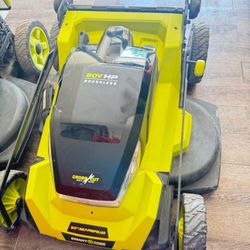 Lawnmower 30” Maquina Ryobi Self Propelled 80v