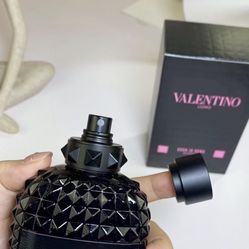 Valentino Born in Roma – 120ml (BK120)