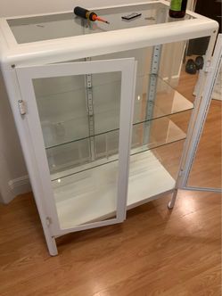 Free Display Case