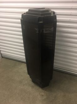 Phototron self-contained hydroponic grow box