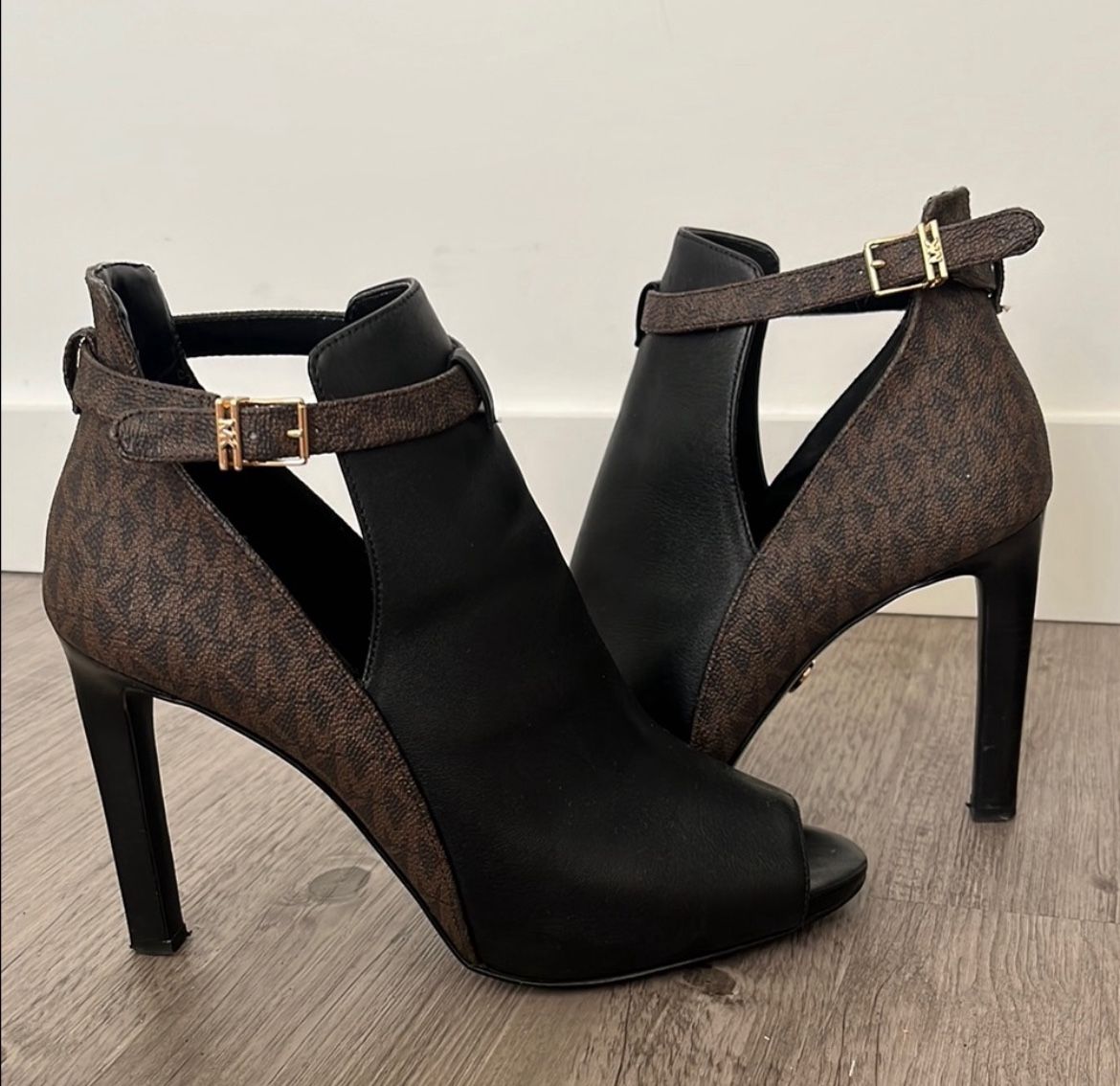 Michael Kross Beautiful Shoes