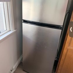 Refrigerator/Freezer 