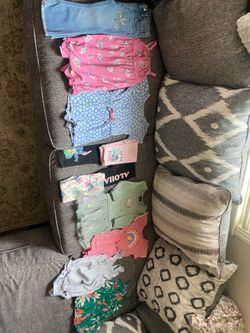 Bundle of 2T girl’s clothes