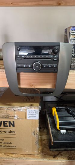 Factory GM radio