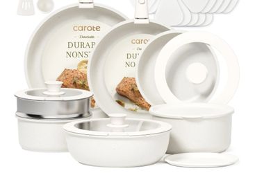 Carrote, 9 Pots and Pans plus tops, detachable handles