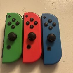 Joycons Right + 20$ Each Or Trade For Left -