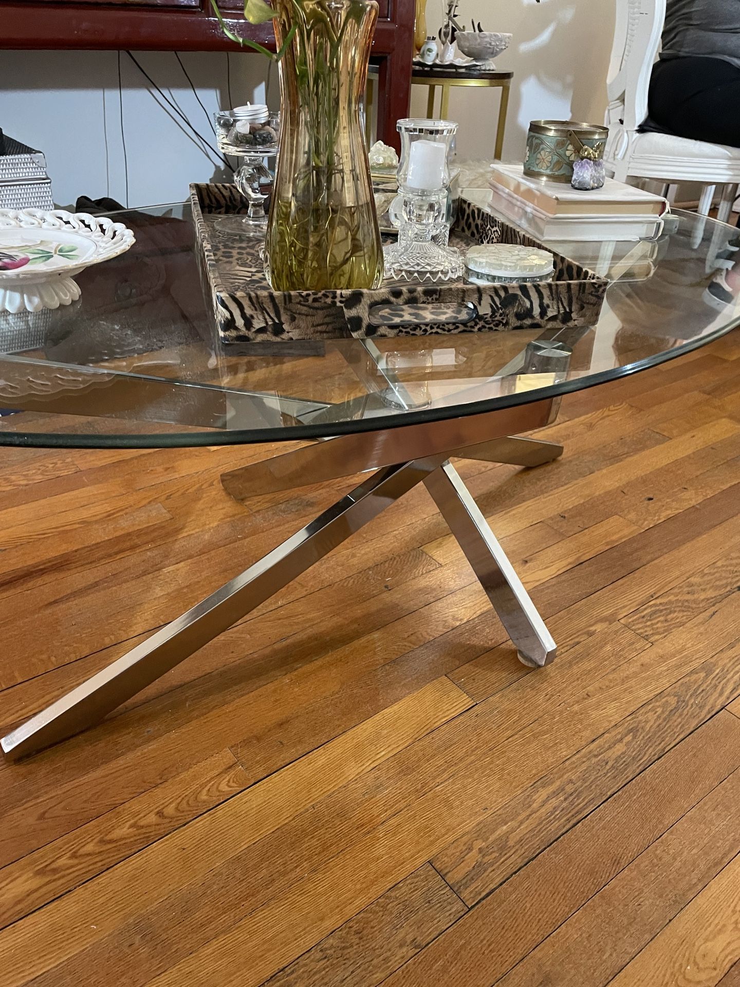 Free Glass Coffee Table