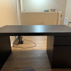 IKEA Malm Computer Desk