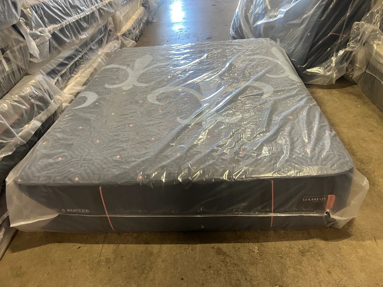 🔥BIG SALE💥QUEEN MATTRESS STEARNS&FOSTER LUX ESTATE ULTRA FIRM🎉