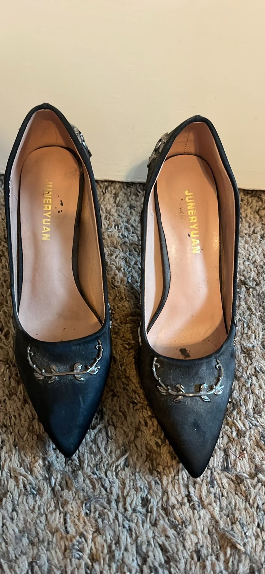 Black Women’s Pumps