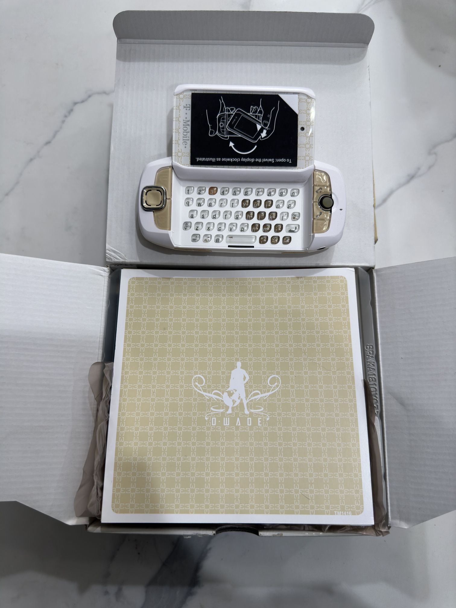 Classic T-Mobile Sharp SIDEKICK 3 D-Wade limited Edition WORKING