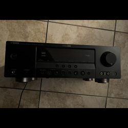 Yamaha Natural Sound AV Receiver (RX-V363)