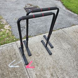 Freestanding Dip Bars