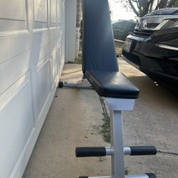 Weight Bench 