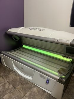 Lying Tanning Bed